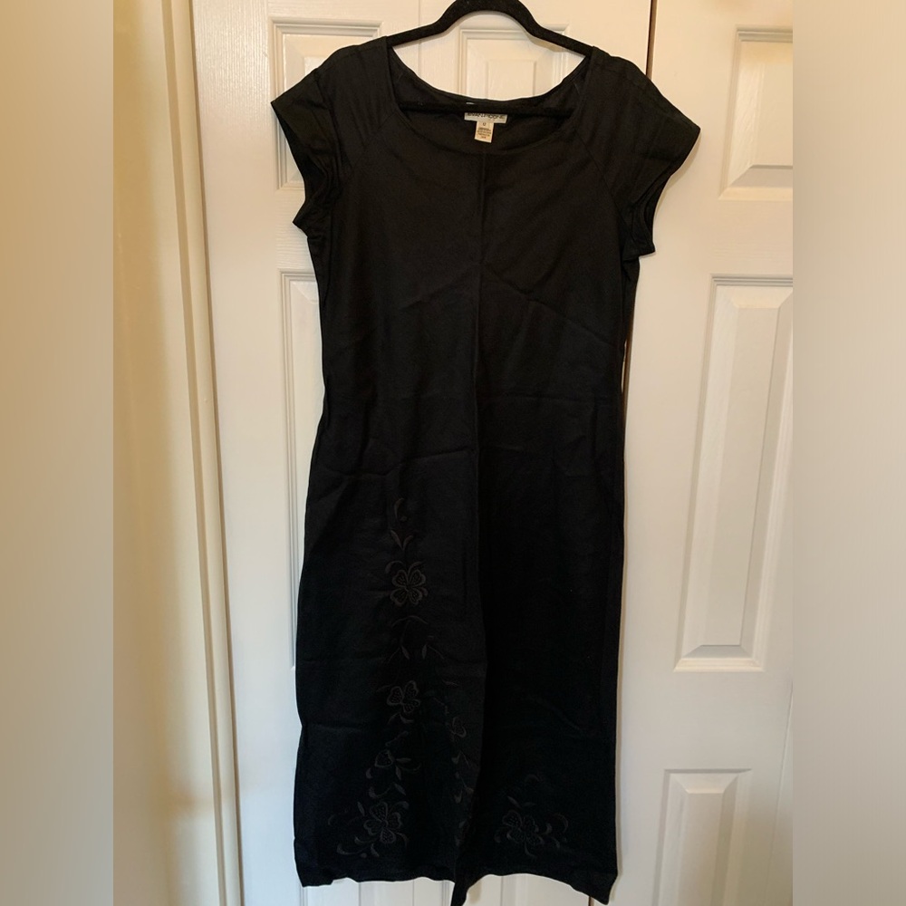 Elegant Black Dress with Floral Design